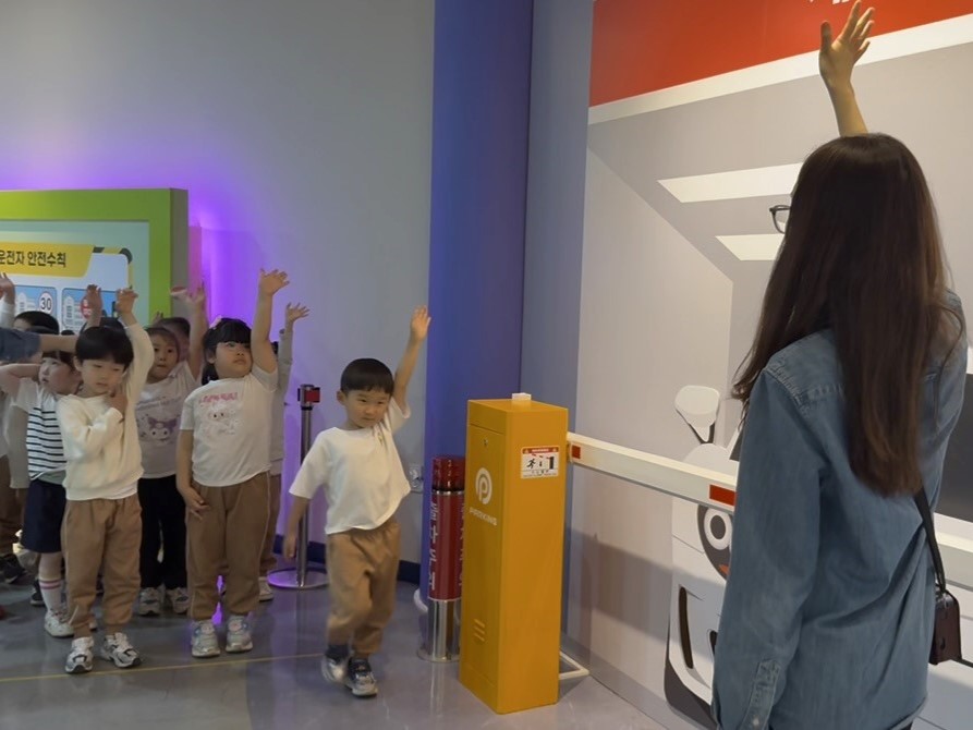 4월 29일 내원교육 - 다문초병설유치원, 신성유치원, 상신어린이집 / 방문교육 - 창의나라어린이집